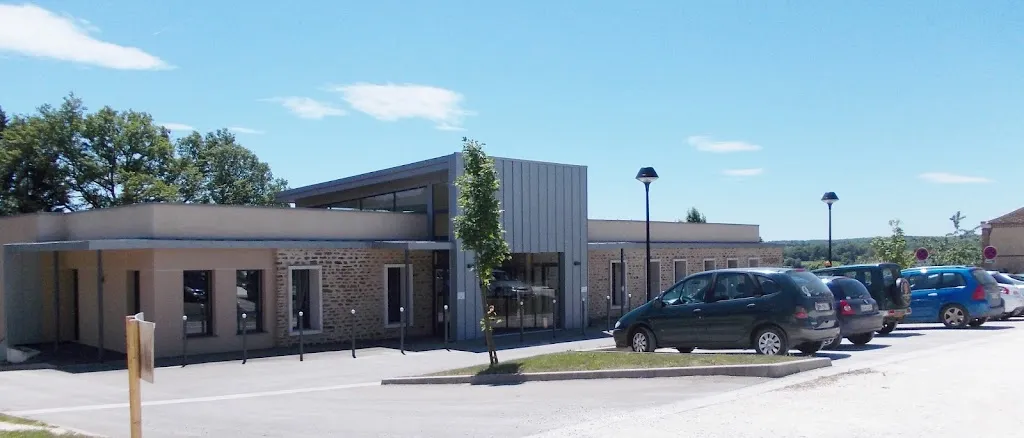 House of health, Puisaye Forterre_Saint-Amand-en-Puisaye_slider_imagen_1