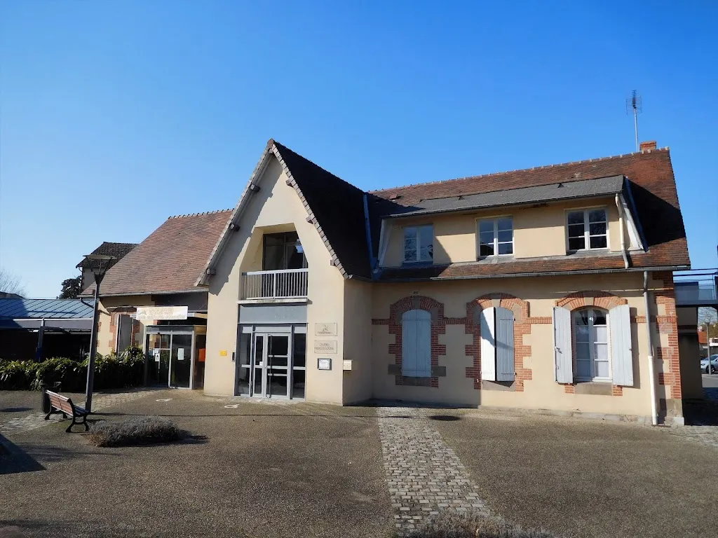 Centre Médico-Social du Conseil Général_Avermes_slider_bild_1