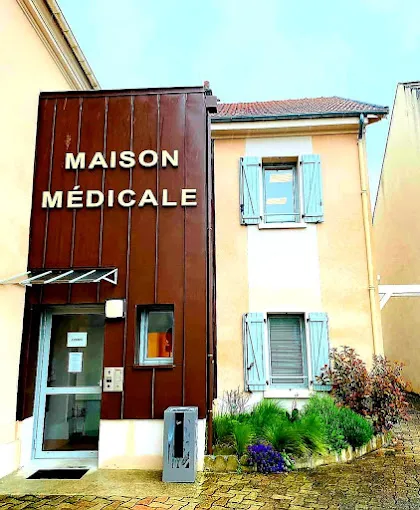 Docteur Chort Carine doctor en Saint-Martin-du-Tertre