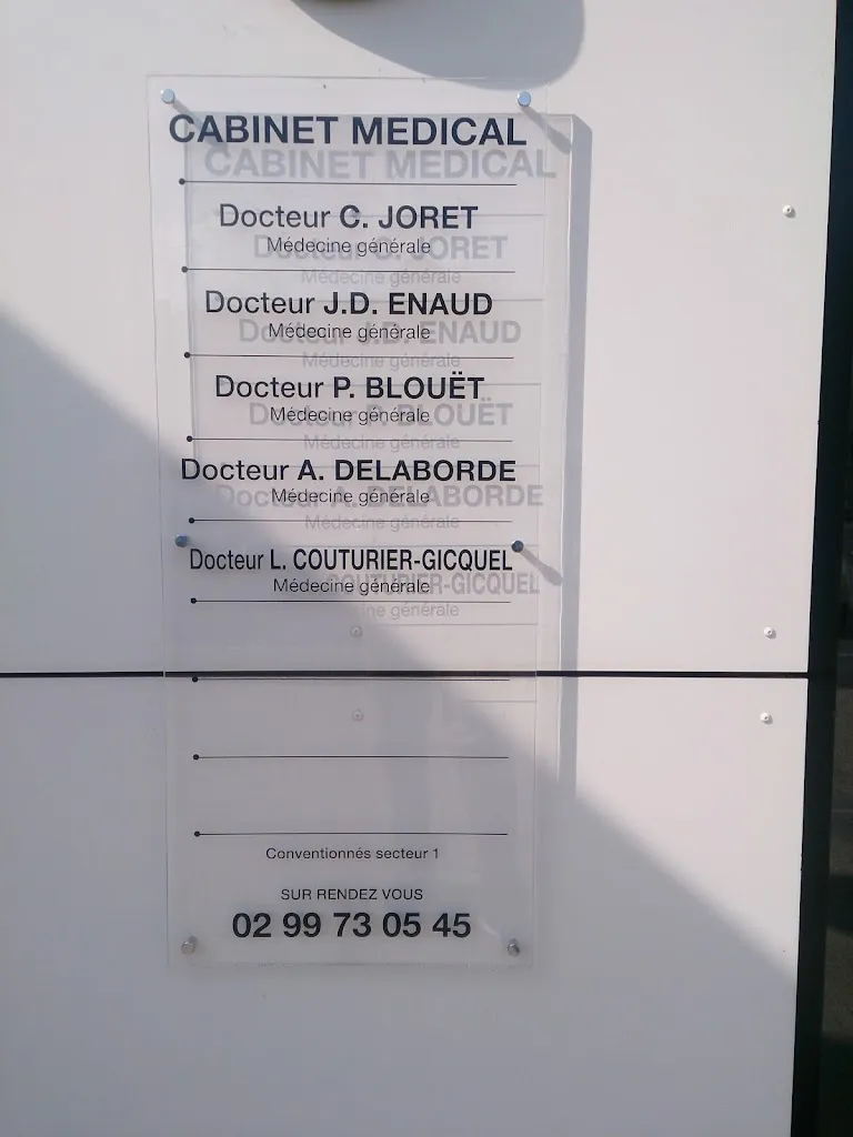 Maison Médicale La Providence : Dr Blouet, Dr Couetil, Dr Couturier-Gicquel, Dr Decroi, Dr Enaud, Dr Renard_Combourg_slider_image_2