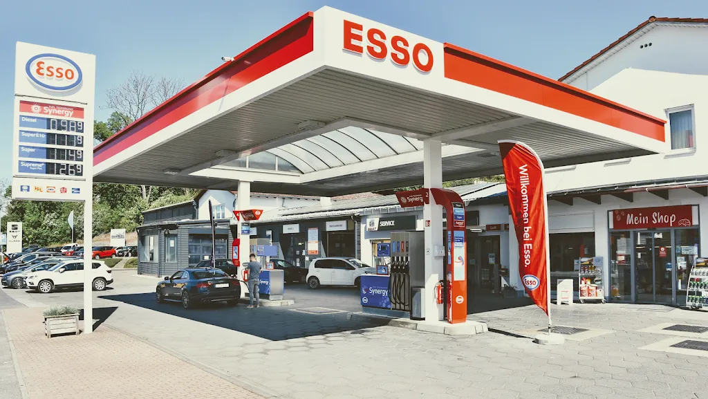 Esso Station Ostheim_Ostheim vor der Rhön_slider_image_1