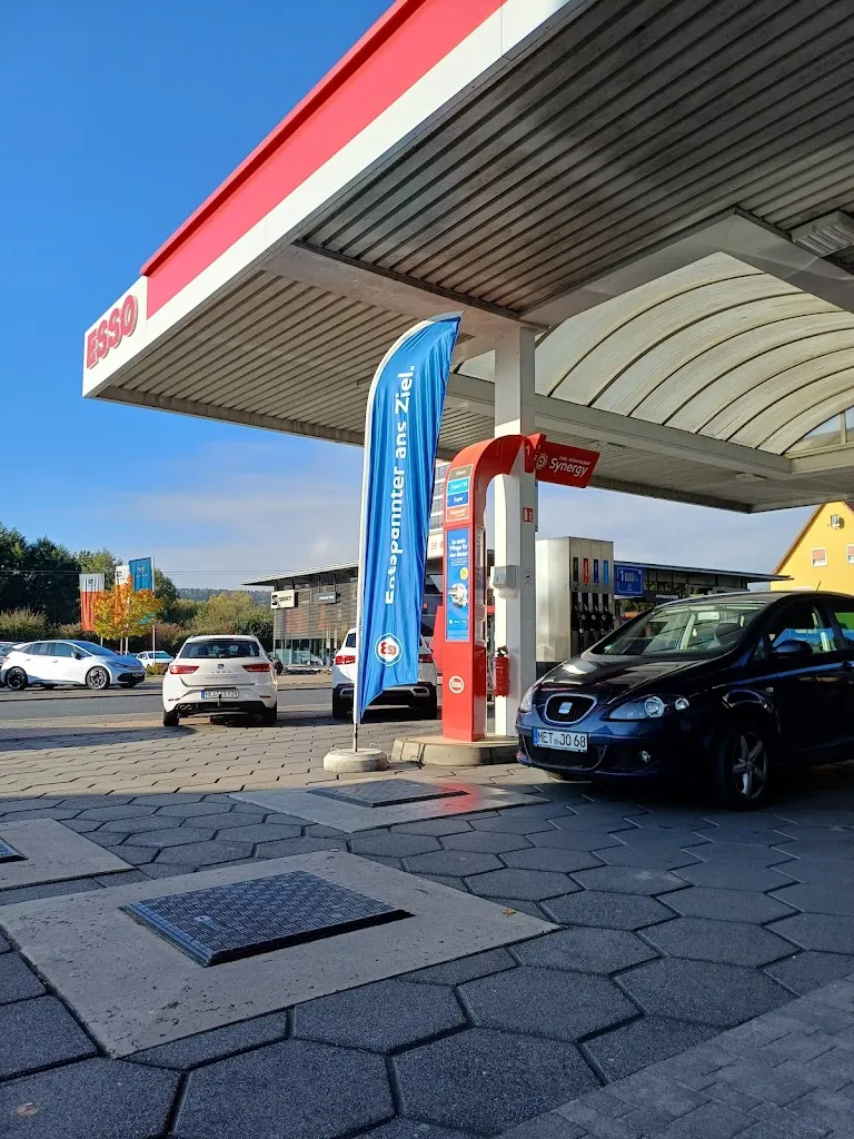 Esso Station Ostheim_Ostheim vor der Rhön_slider_image_2