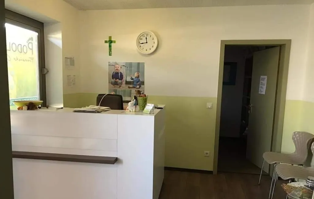 Privatpraxis Podologie Fußglück - Sedlmeier Monika_Osterhofen_slider_bild_1