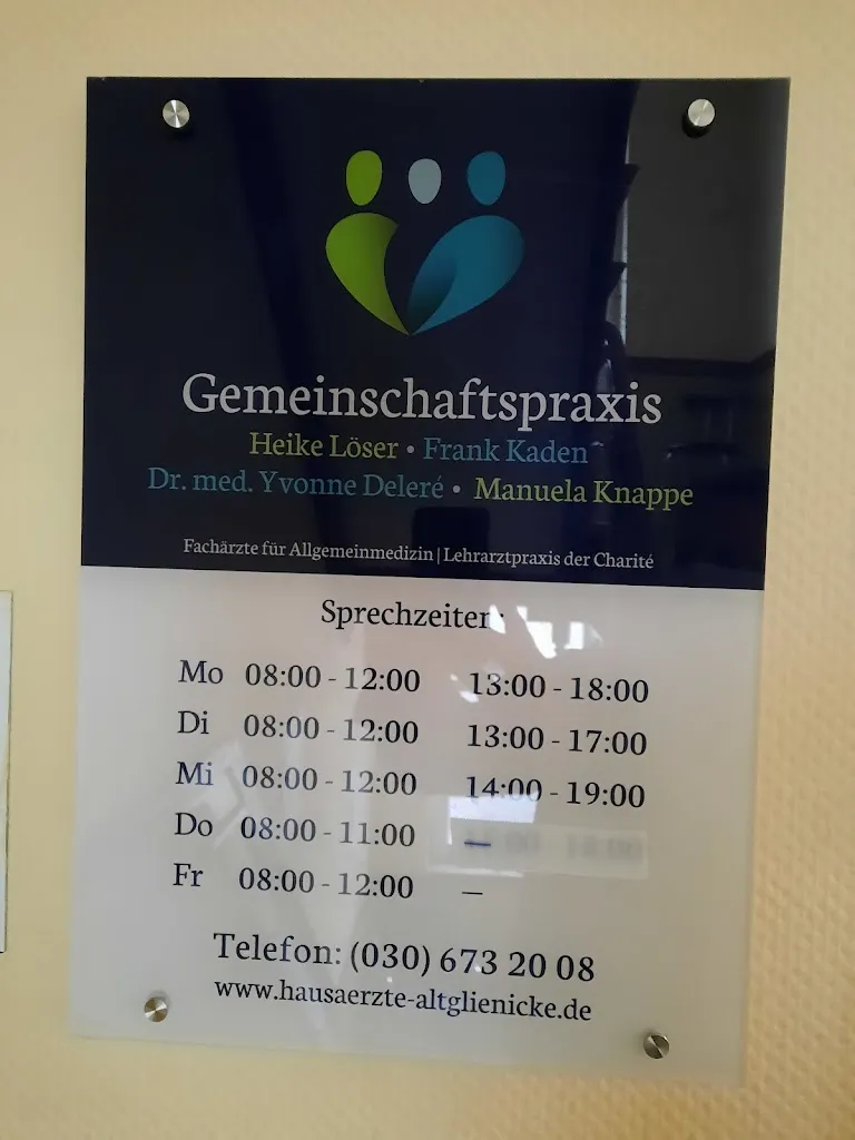Gemeinschaftspraxis Heike Löser ∙ Frank Kaden ∙ Dr. med. Yvonne Deleré ∙ Manuela Knappe_Altglienicke_slider_image_1