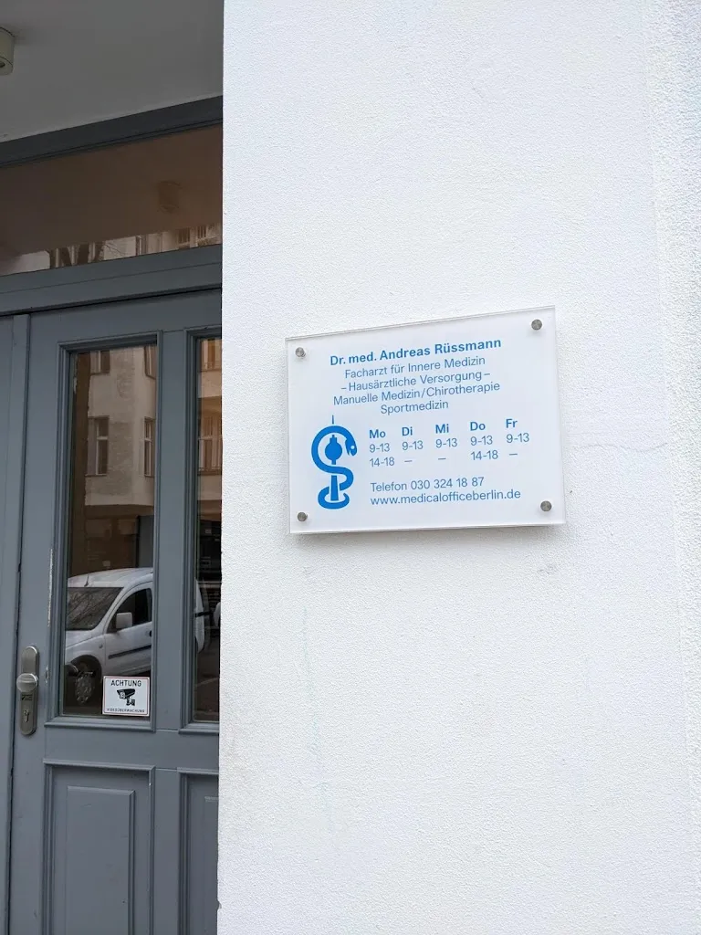 Medical Office Berlin medico a Berlin