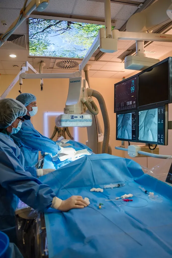 Dr. med. Matthias Fischer & Dipl.-Med. Kai-Uwe Schüler - Praxis für Angiologie und Gefäßchirurgie in Berlin-Hellersdorf_Hellersdorf_slider_image_3