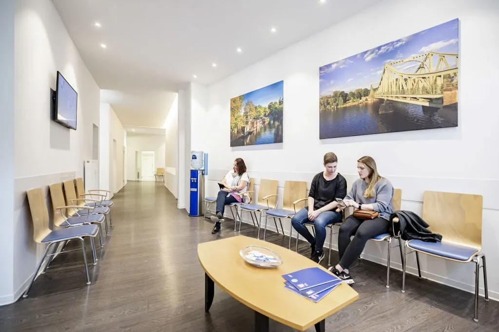 ZOS - Center for Orthopedics Siemensstadt_Siemensstadt_slider_image_1