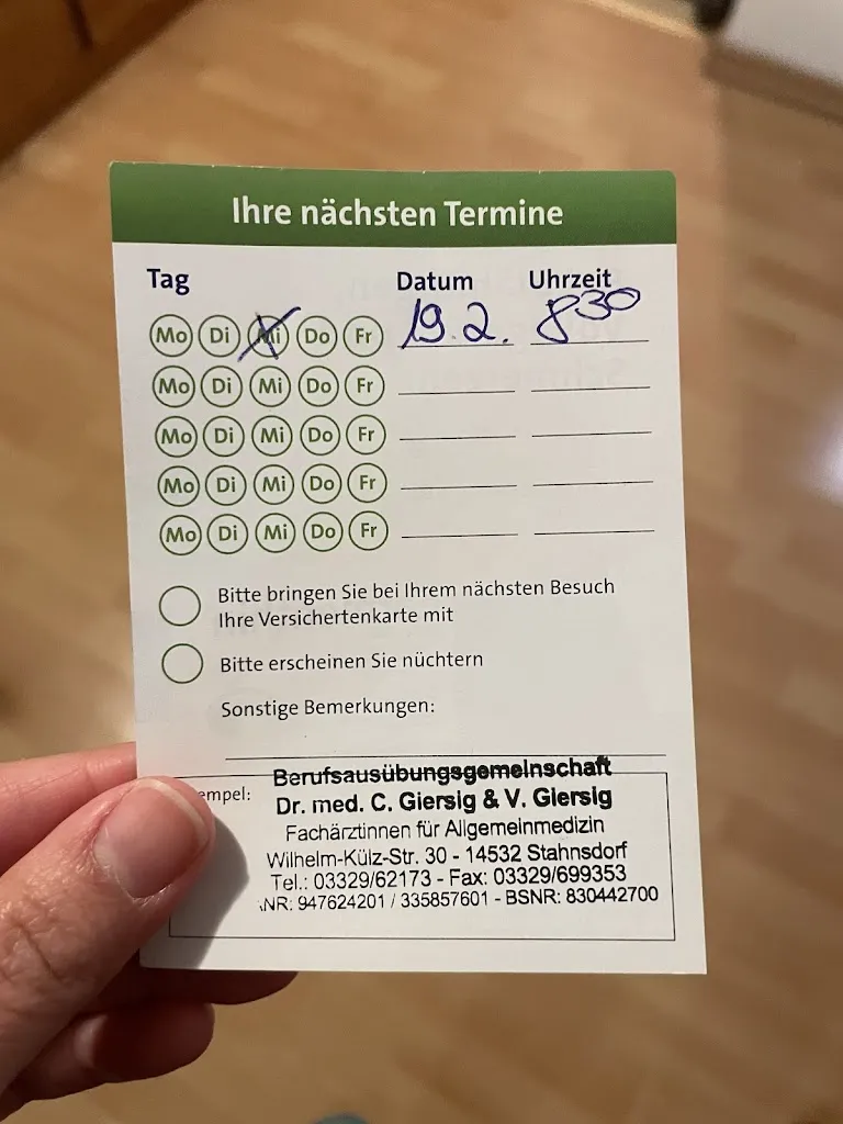 Meikereayi Abulimiti_Hausarztpraxis Dr. med. Cecylia Giersig und Viktoria Giersig_Stahnsdorf_recensione