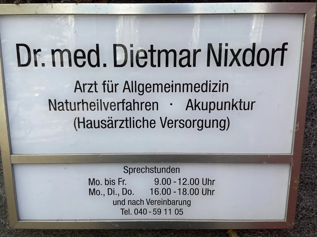 Herr Dr. med. Dietmar Nixdorf doctor in Fuhlsbüttel