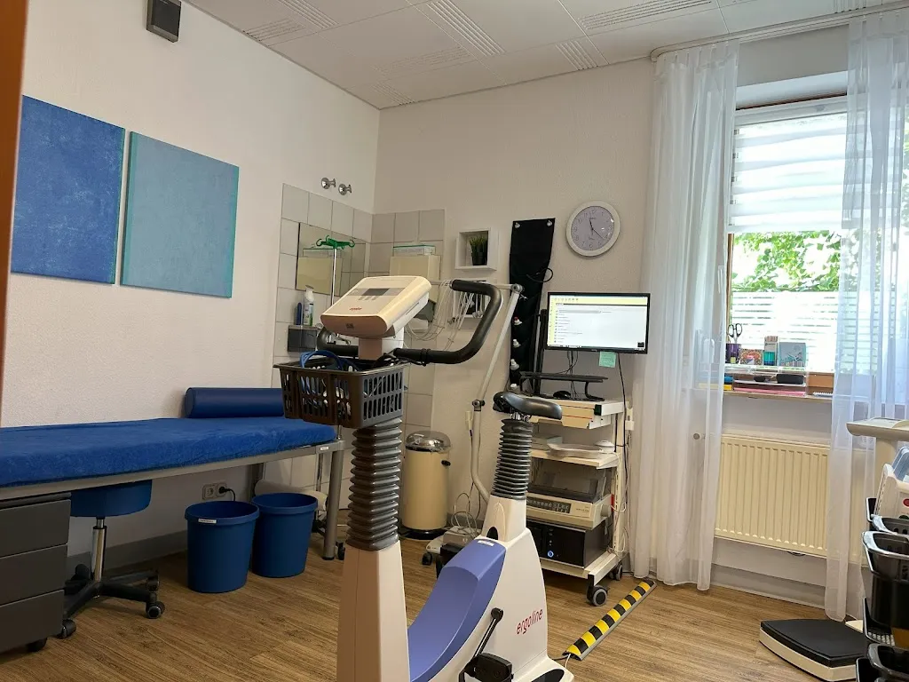 Dr. med. Sabine Wiesner Fachärztin für Innere Medizin
