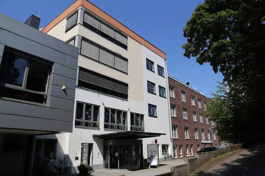 Praxisklinik Mittelhessen am Standort Braunfels Arzt in Braunfels