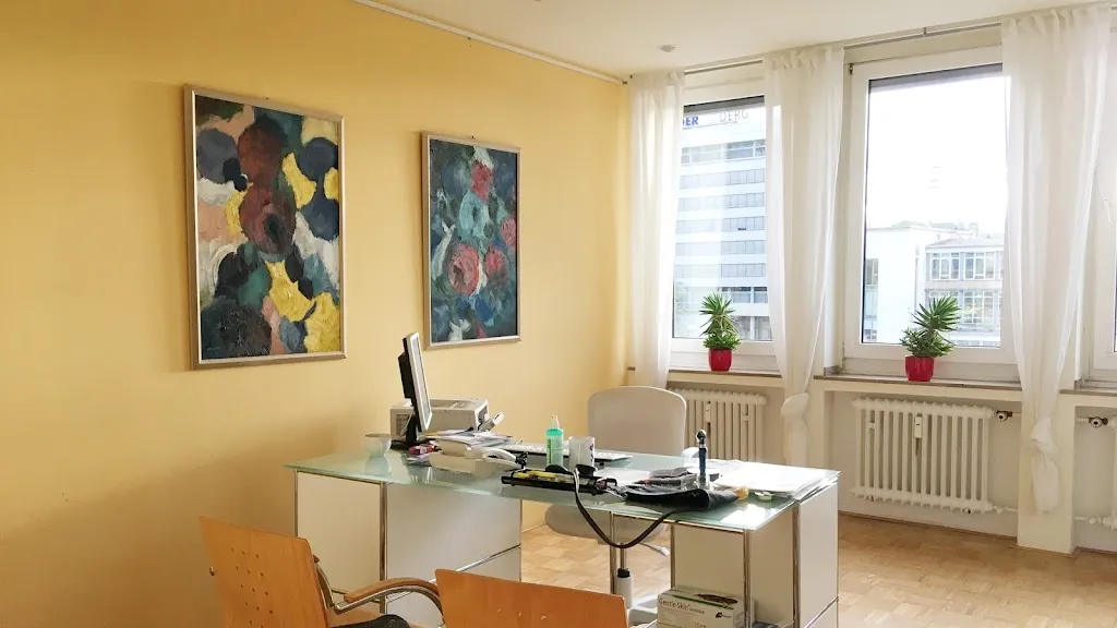 Hausarzt Kassel-Mitte | Dr. Bernhard Kändler und Sebastian Krüger_Kassel_slider_immagine_2