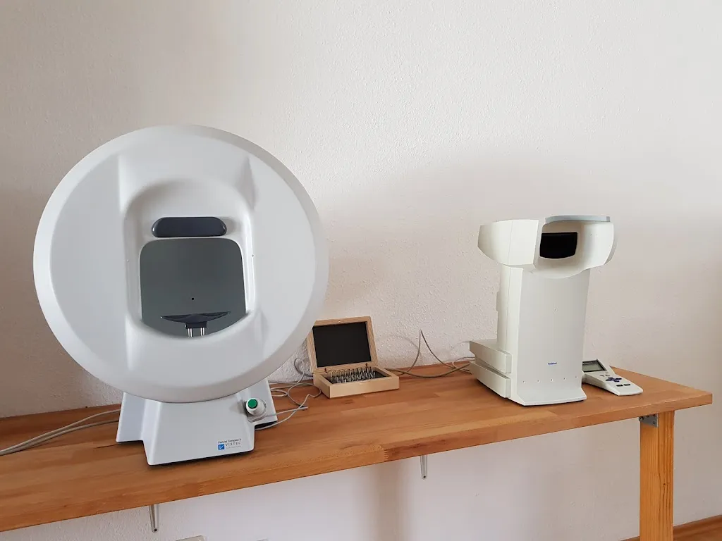 Arbeitsmedizinischer Dienst Dr.med. univ. Rolf von der Emden_Riedstadt_slider_bild_1
