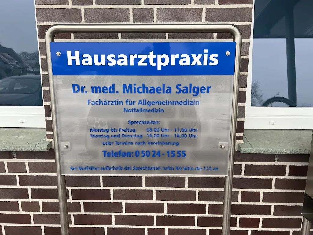 Alex Fuchs_Arzt Dr.med.Salger_Haßbergen_bewertung