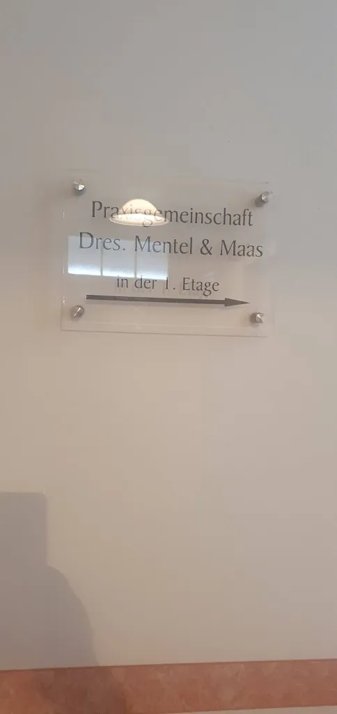 Herr Dr. med. Dan-Christian Mentel medico a Heidenau