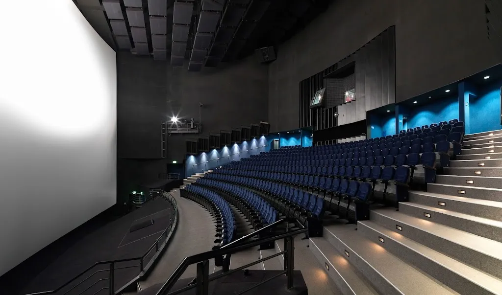 Verkehrshaus Filmtheater doctor in Aglasterhausen
