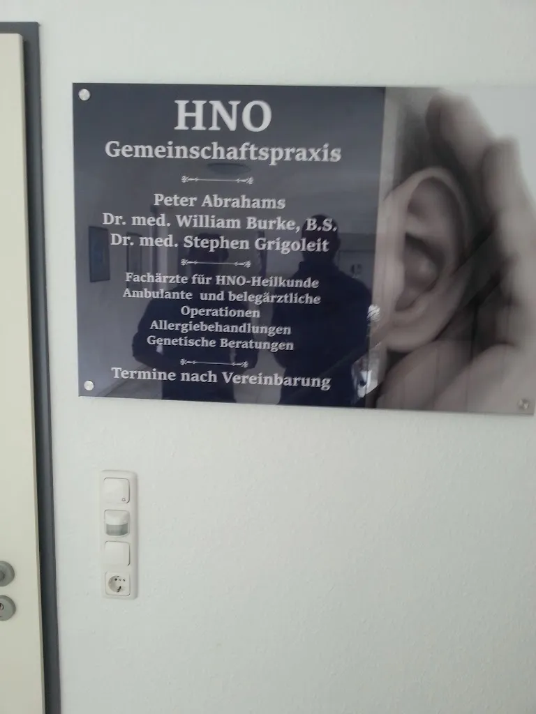 HNO Gemeinschaftspraxis am Meerbachbogen - Herr Abrahams, Dr. Burke, Dr. Grigoleit_Nienburg_slider_imagen_1