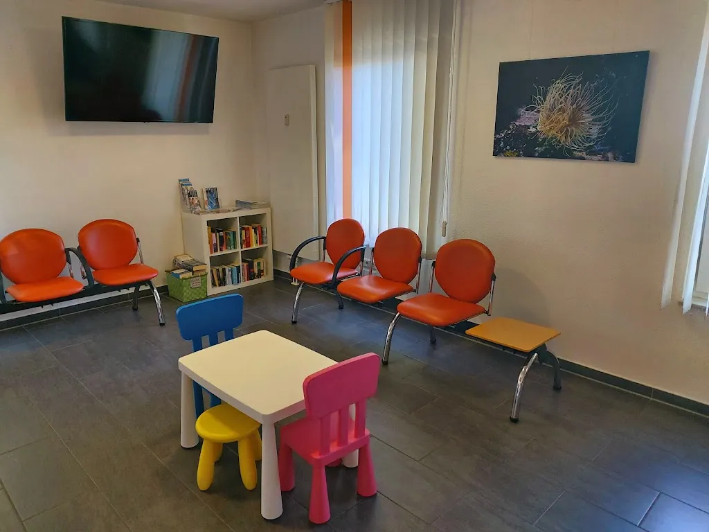 Familienarztpraxis Vechelde | Dres. Schlüter, Morthorst & Klingebiel_Vechelde_slider_image_2