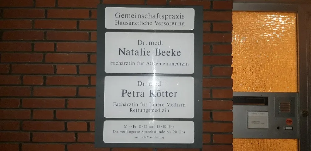 Hausärztliche Gemeinschaftspraxis Dr. Natalie Beeke Dr. Petra Kötter médecin à Wallenhorst