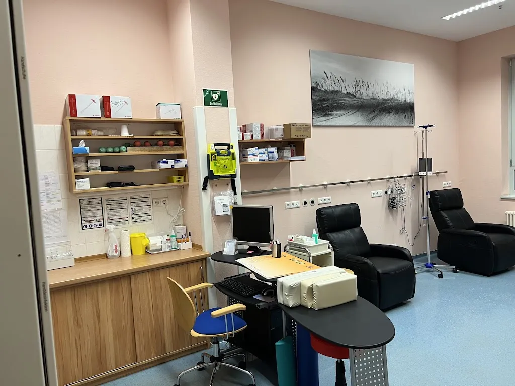 Rugiamed - Praxis für Orthopädie/Unfallchirurgie_Bergen auf Rügen_slider_image_2