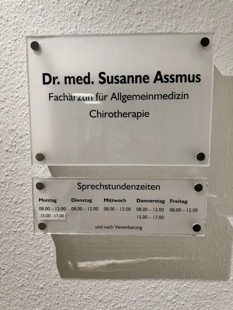 Frau Dr. med. Susanne Assmus_Lankow_slider_image_2