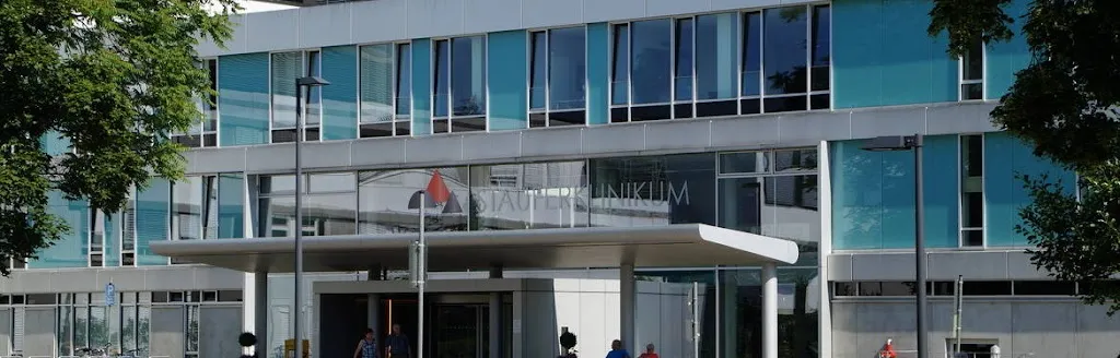 Chefarzt Prof. Dr. med. Holger Hebart | Innere Medizin Kliniken Ostalb medico a Mutlangen