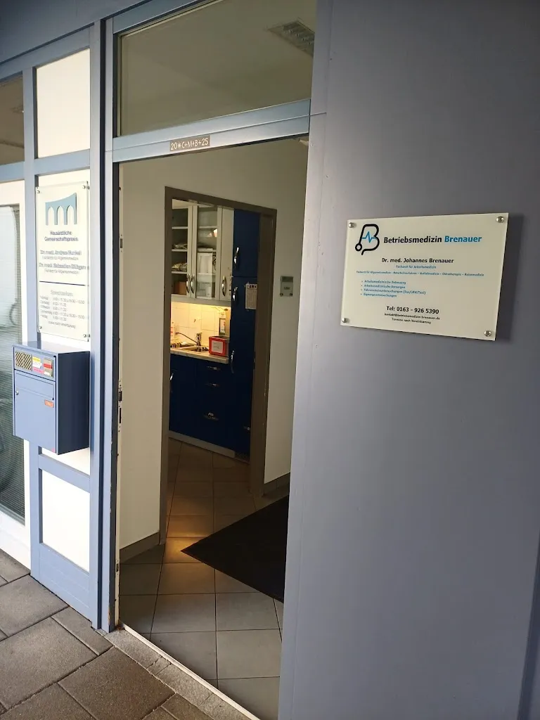 Arbeitsmedizin Weilheim Dr. Brenauer, Verkehrsmedizin doctor en Weilheim
