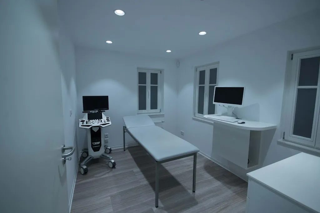 Doctor medic Mirza - MVZ Babenhausen GmbH_Babenhausen_slider_image_1