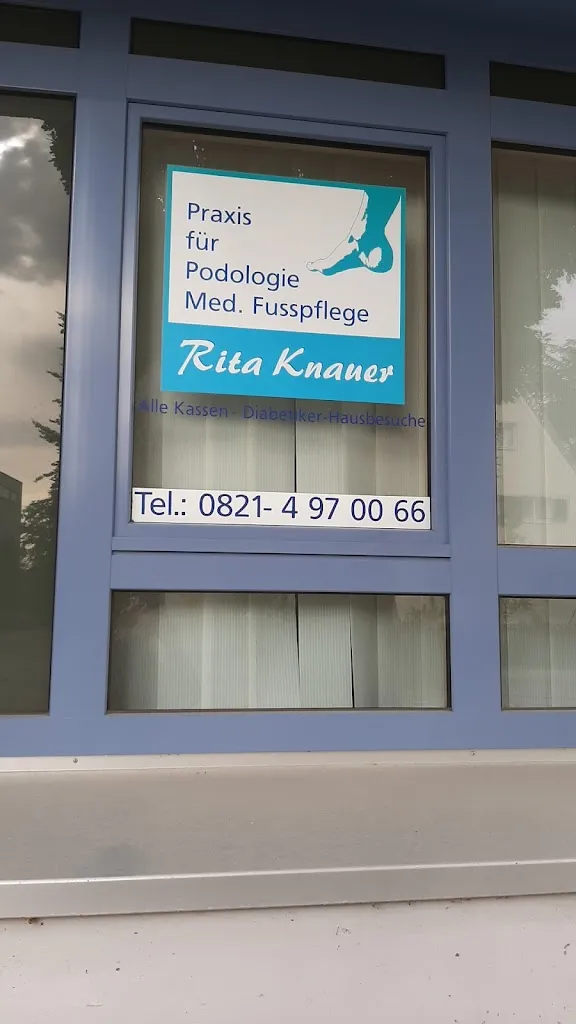 Elena Noll Podologische Praxis Medizinische Fußpflege_Gersthofen_slider_image_1