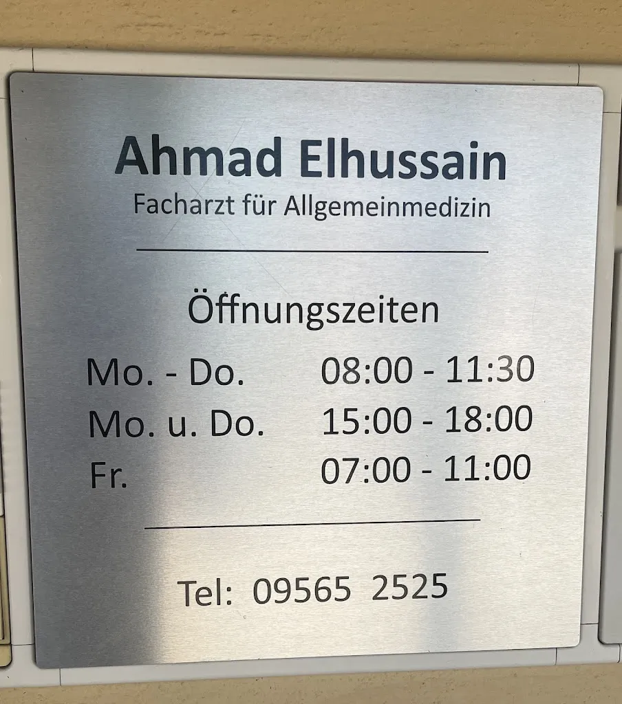 Ahmad_Praxis Ahmad Elhussain_Großheirath_recensione
