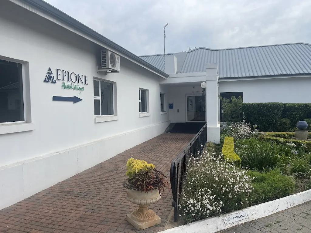 Lizanne Jacobsohn_Epione Health Village Rosebank_Johannesberg_reseña