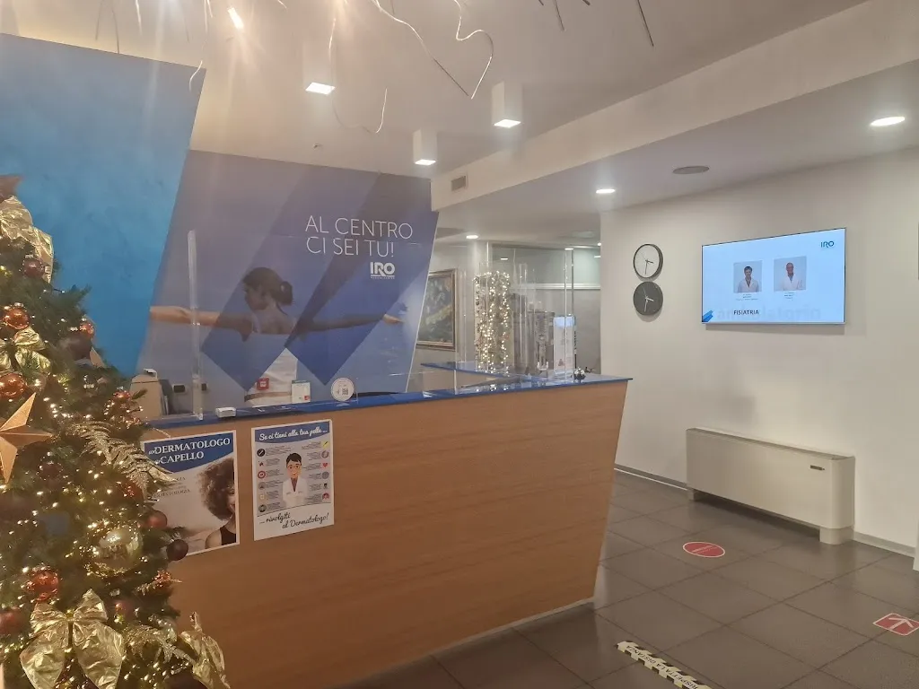IRO Medical Center - Centro Fisioterapico Bergamo doctor en Azzano San Paolo