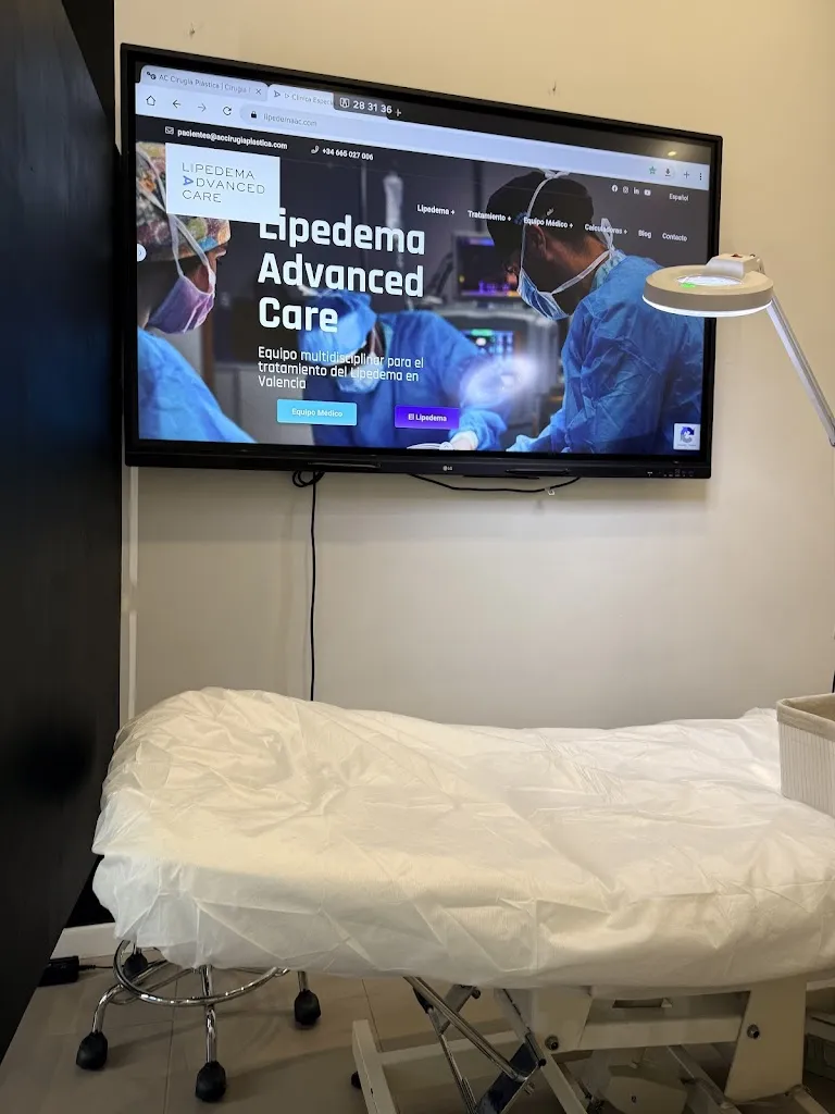 Clínica Lipedema Advanced Care Valencia | Dr. Alexo Carballeira in Barx