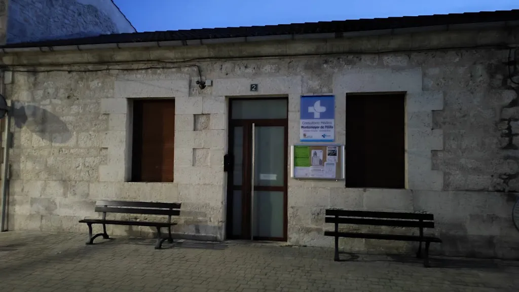 Centro de salud in Montemayor de Pililla