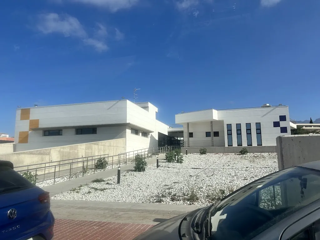 Las Chafiras Medical Clinic in Luna