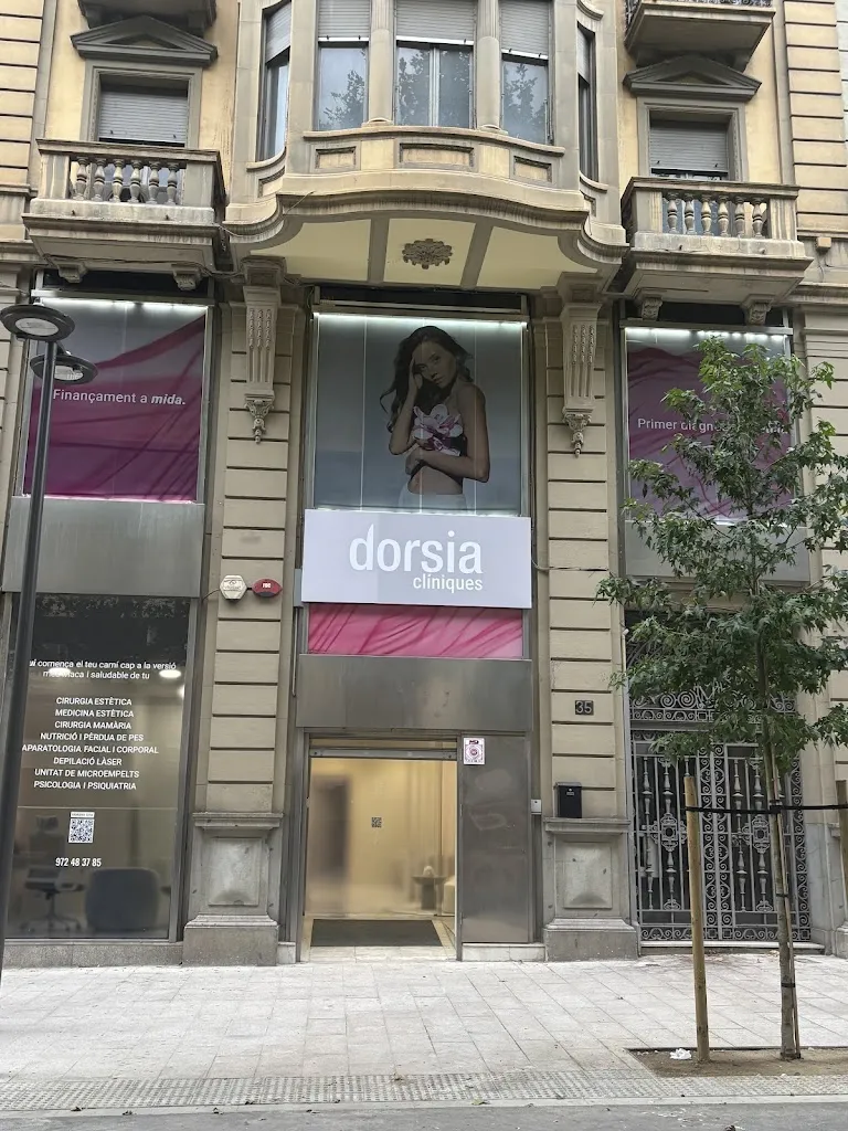 Clínicas Dorsia Cirugía y Medicina Estética in Artesa de Lleida
