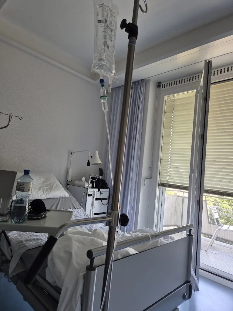 Giovanna Caruso_Hirslanden Clinical Des Tilleuls_Biel/Bienne_reseña
