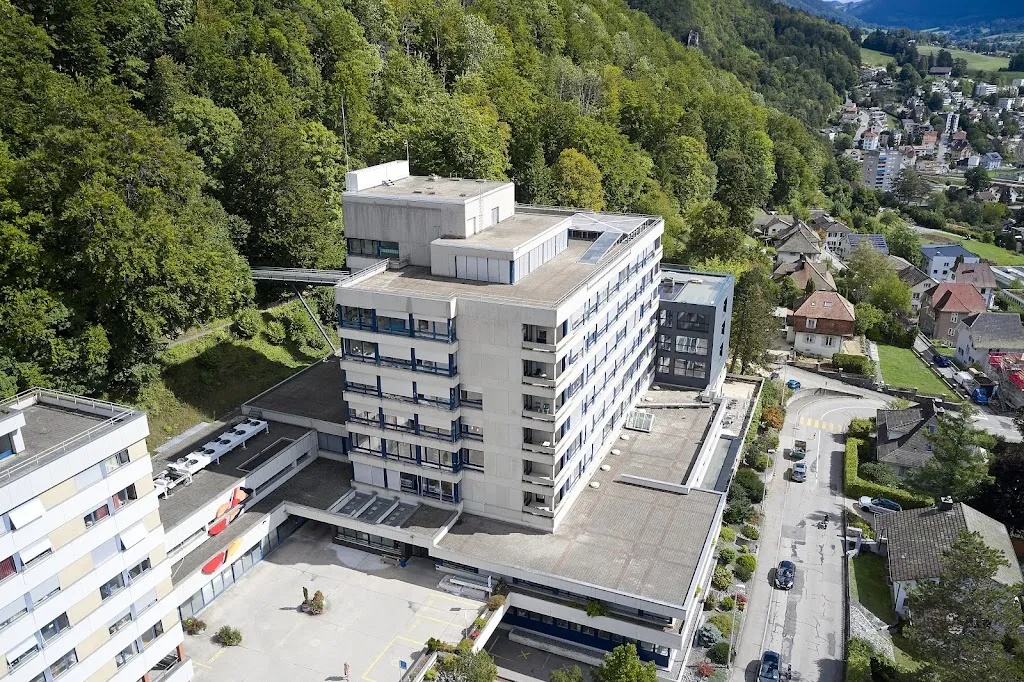Hospital Jura Bernois_Le Fuet_slider_imagen_2