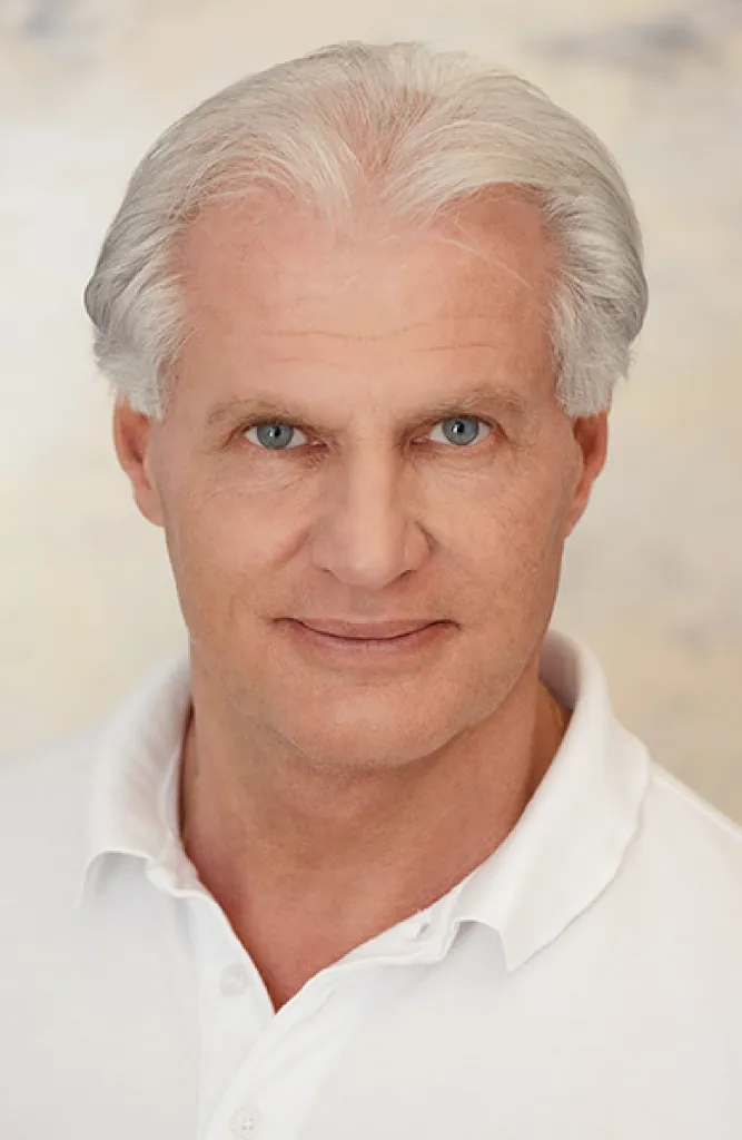 Dr. med. Urs Guthauser