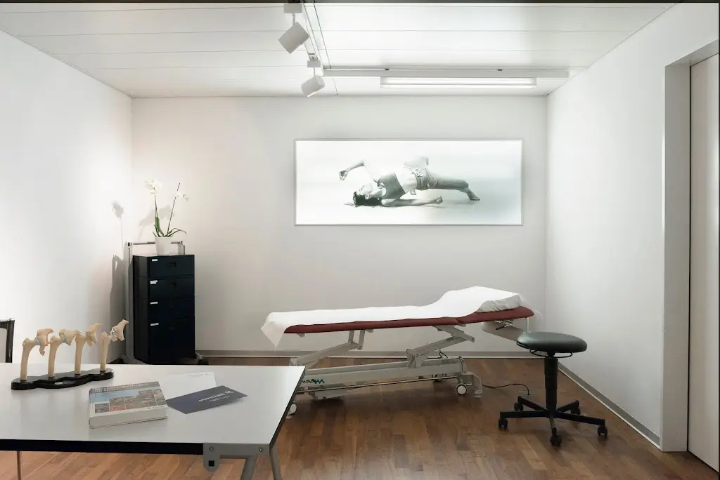 Swiss Sport Clinic - Special doctor's office at the Stade De Suisse_Worblaufen_slider_image_1