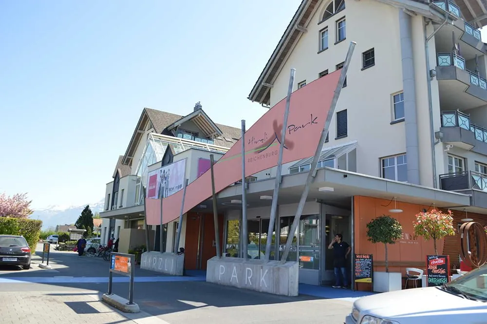 Hautzentrum Reichenburg_Reichenburg_slider_bild_2