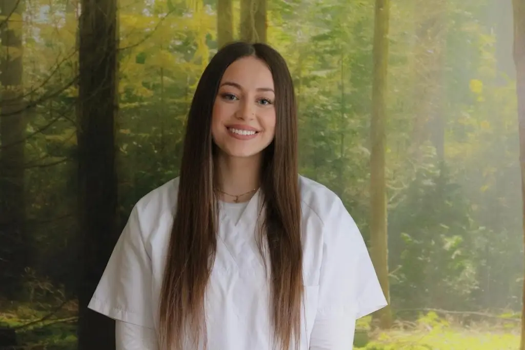 Dr. med. dent. Grisa Svetlana_Lengnau BE_slider_immagine_3