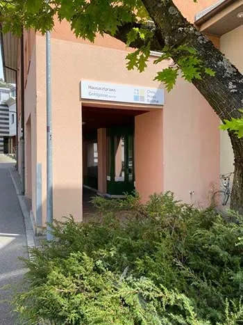 Hausarztpraxis Goldgasse | Dr. med. Cyrill Jeger_Laupersdorf_slider_imagen_2