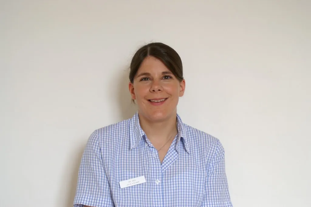 Dr. med. Julia Steiner doctor en Heinrichswil