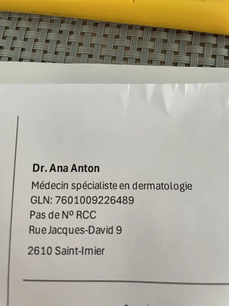 Lia Mia_Dr. Ana Anton - Dermatologue - Cabinet Dermasana_Villeret_reseña