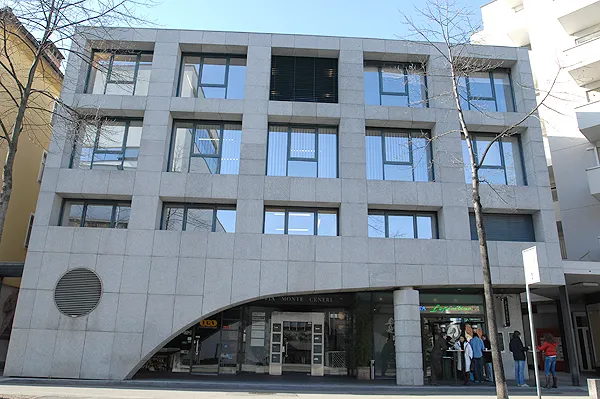 Sanacare Gruppenpraxis / Studio Medico