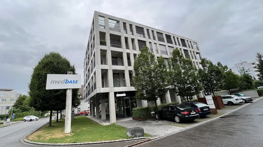 Medbase Kloten Arzt in Martina