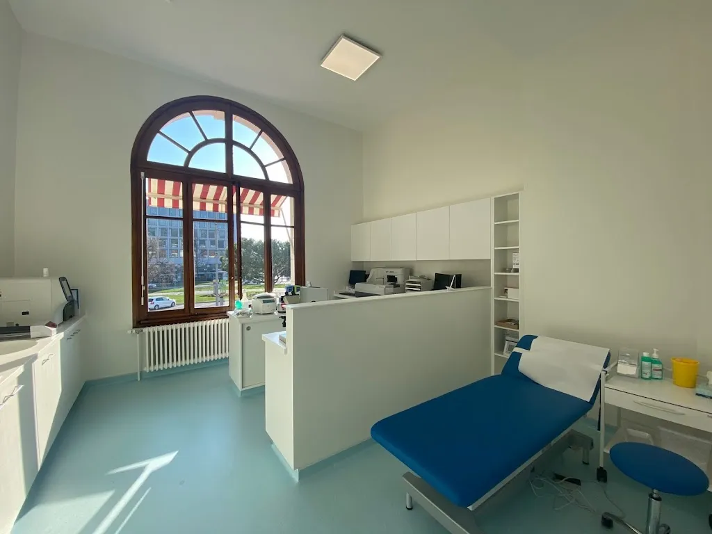 Medical Center Gare De Vevey_Fex_slider_image_1