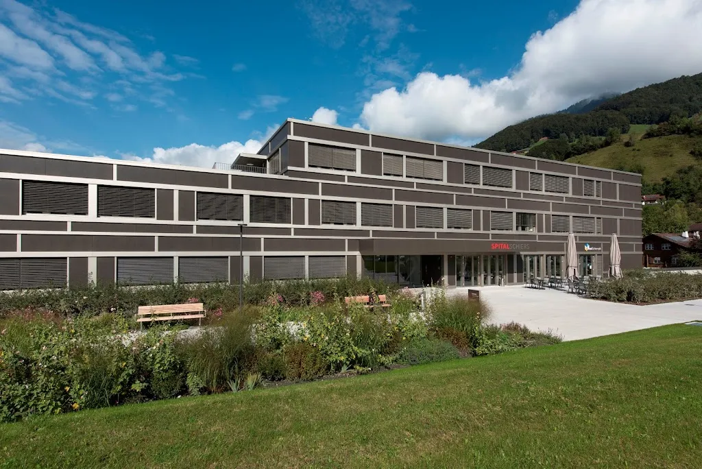 Spital Schiers medico a Pusserein