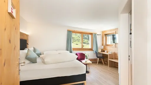 Hotel Vincenz Arzt in Breil/Brigels